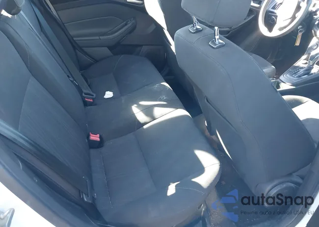 1FADP3F23FL243189: 38692155