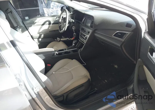 5NPE34ABXHH573975: 38696034