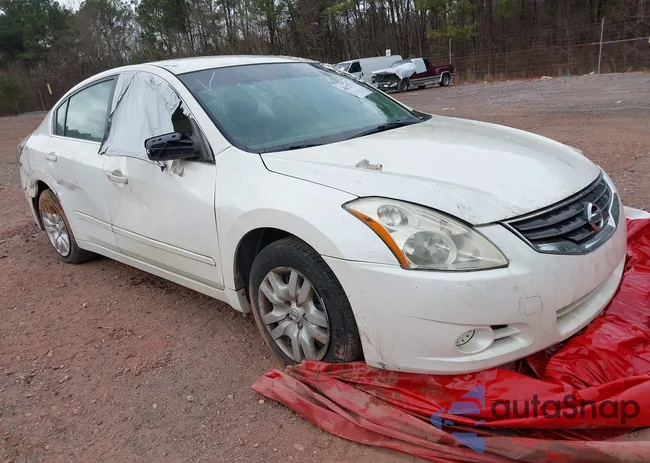 1N4AL2AP6CC174893: 38696389