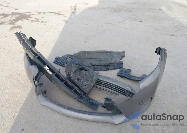 2T1BURHE4GC680907: 38699516