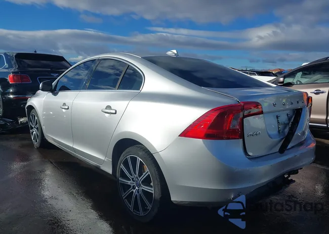 YV1612FS2E1284271: 38702771