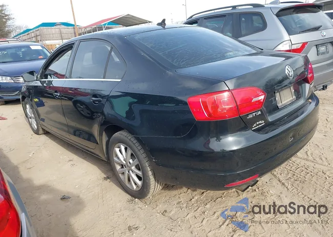 3VWDP7AJ8DM361909: 38703940