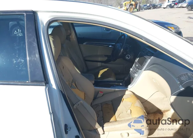 19UUA66218A010313: 38703953