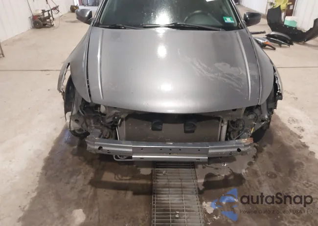 1HGCP2F60CA027117: 38707321