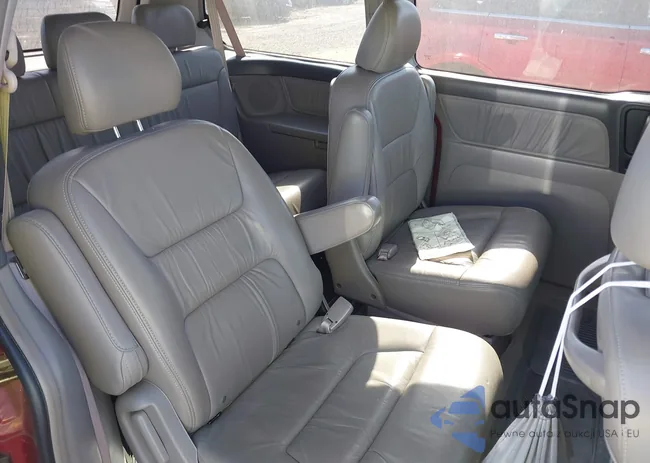 5FNRL18003B092953: 38716679