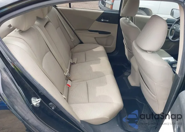 1HGCR2F35FA183867: 38718093