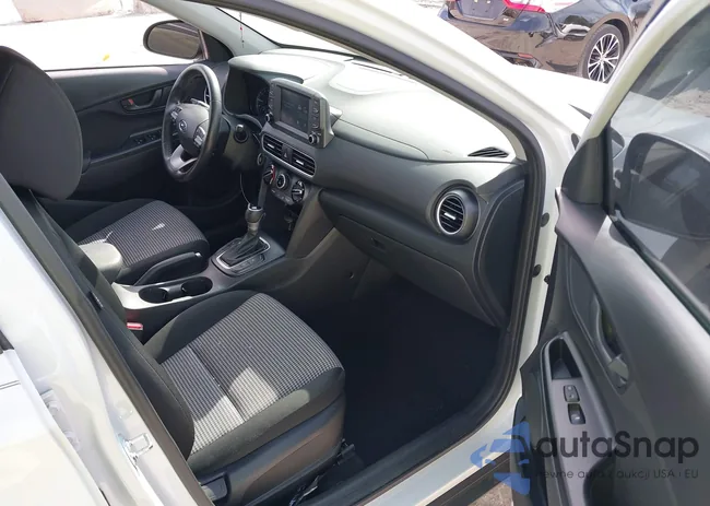 KM8K22AA4KU313629: 38721170