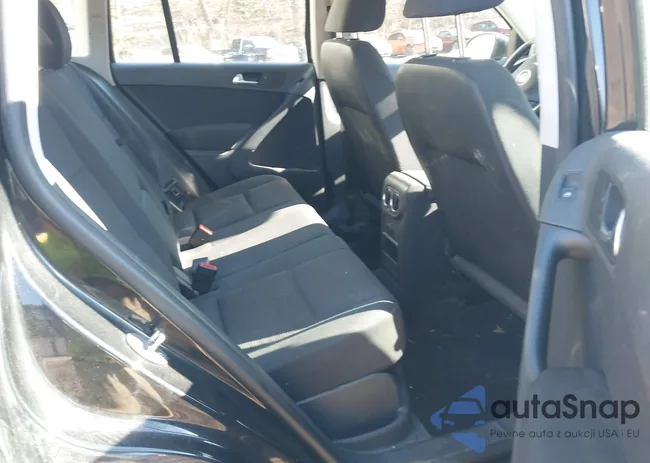 WVGBV3AX2DW609175: 38724783