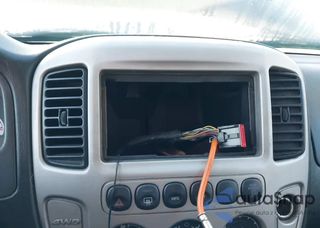 1FMCU94155KB84982: 38732111