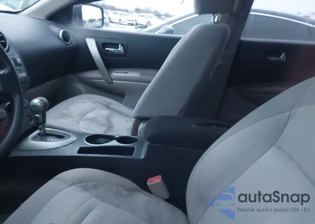 JN8AS5MT2AW027669: 38732460