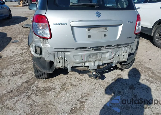 JS2YB417785105607: 38733382