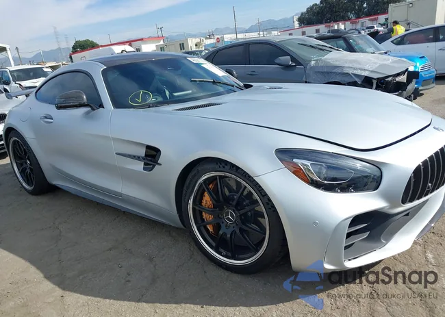 WDDYJ7KA0JA021138: 38736778