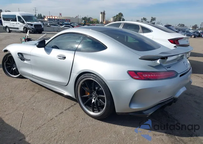 WDDYJ7KA0JA021138: 38736778