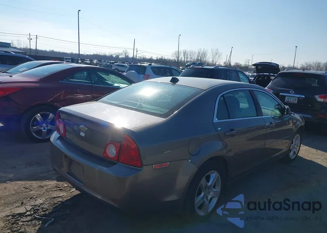 1G1ZB5E02CF271904: 38739813