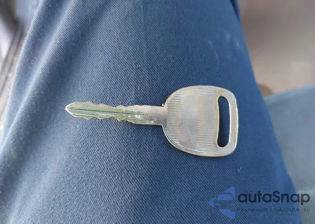 1GNDT13S672259920: 38739650