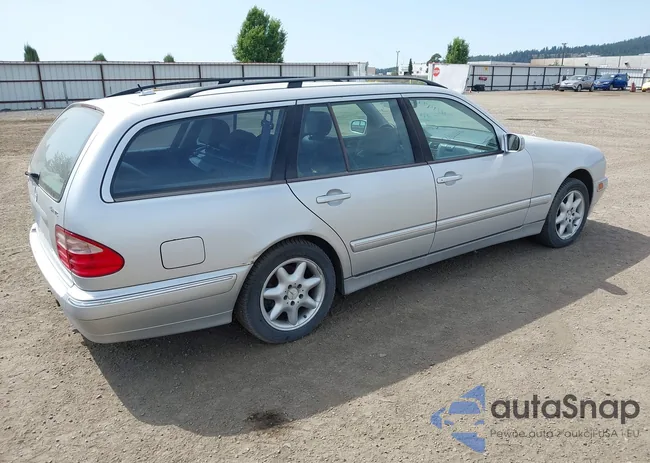 WDBJH82J13X085216: 38742190