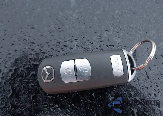 JM3KE4DY0G0639787: 38743398