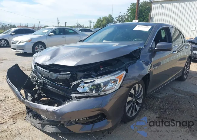 JHMCR6F32HC005913: 38743572