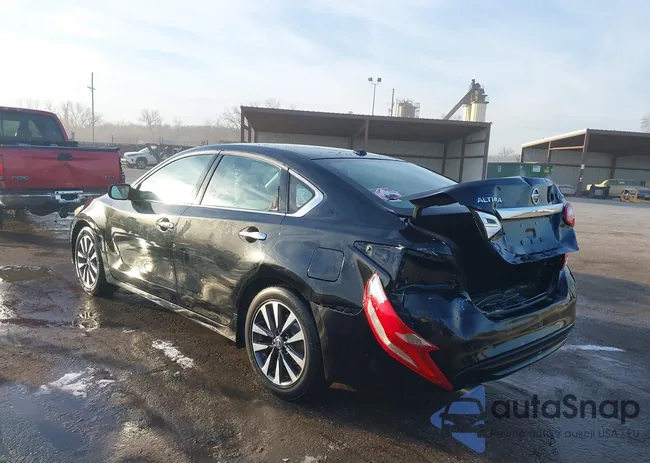 1N4AL3AP2HC153875: 38759903