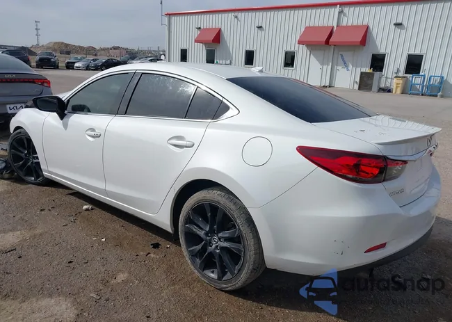 JM1GJ1W57F1220114: 38761413