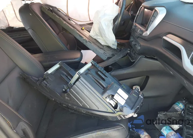 3GKALVEV4ML326829: 38771065