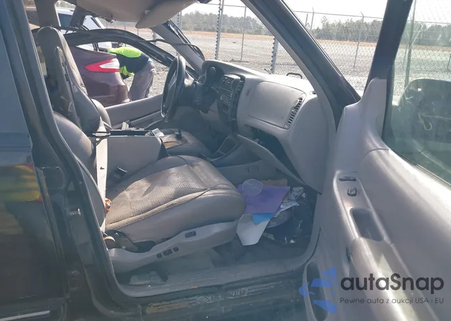 1FMDU32X1SUB72630: 38771748