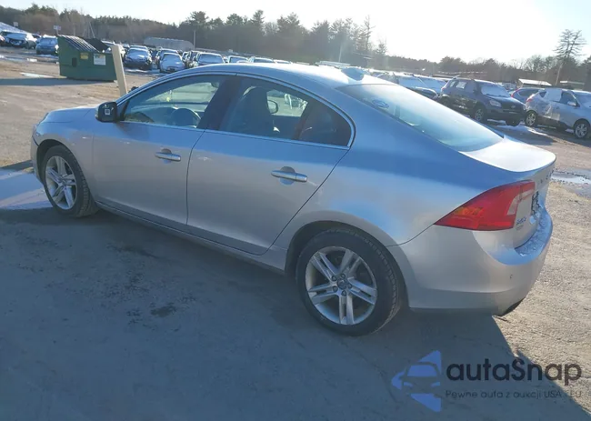 YV1612TK2F2334957: 38771601