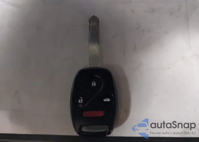 1HGCS22818A011893: 38776420