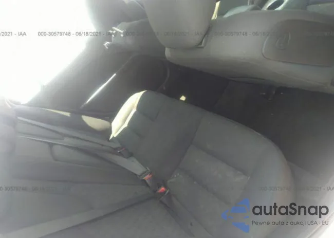 3FAHP0HA6AR117164: 38785951