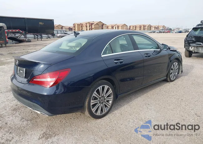 WDDSJ4EB4JN637135: 38787706