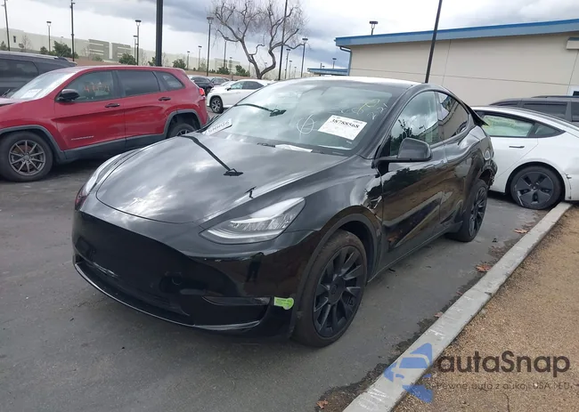 7SAYGDEE0NA017917: 38788568