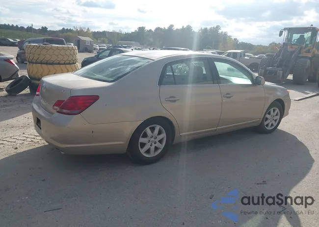 4T1BK36BX8U316020: 38790689