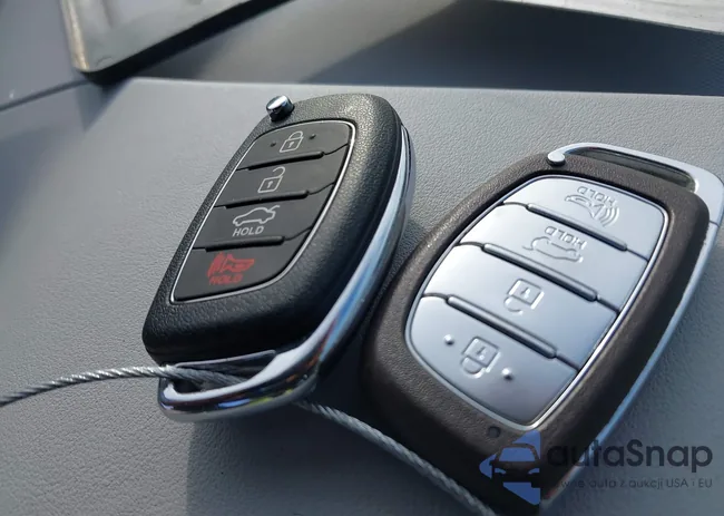 KMHC65LD7LU220462: 38794794