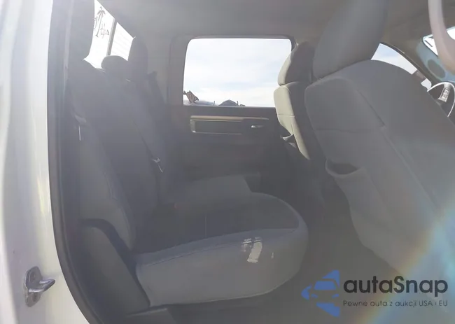 1C6RR6LT1ES185118: 38801044