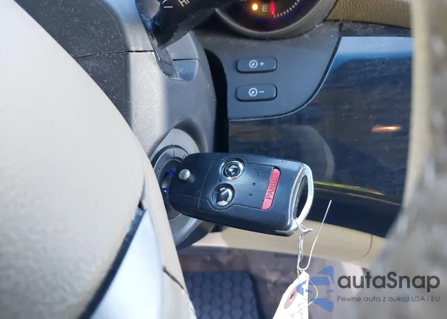 2HNYD28298H511152: 38801897