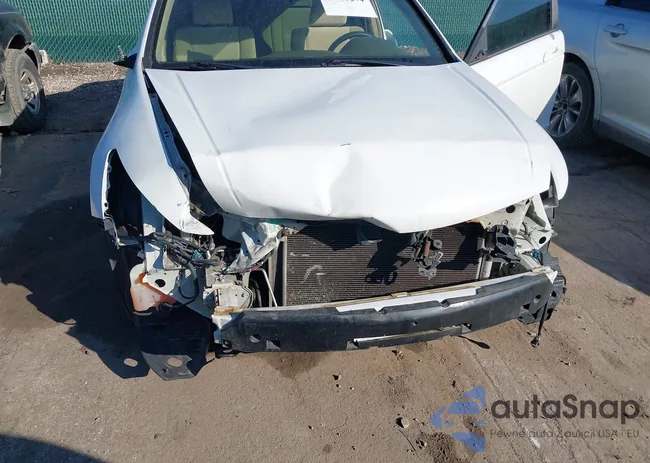 1HGCP26389A190774: 38803274