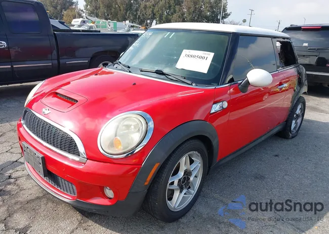 WMWMF7C53ATZ68901: 38805001