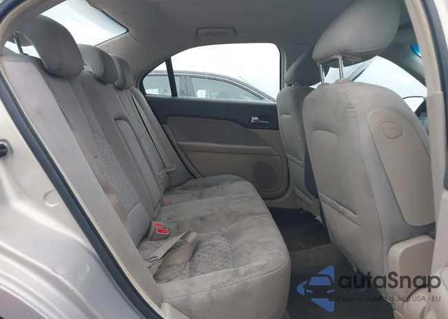 3FAHP0HA5AR427158: 38808415