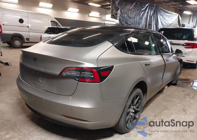 5YJ3E1EB2KF453104: 38813045