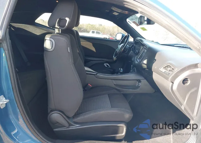 2C3CDZAG8NH132190: 38814963