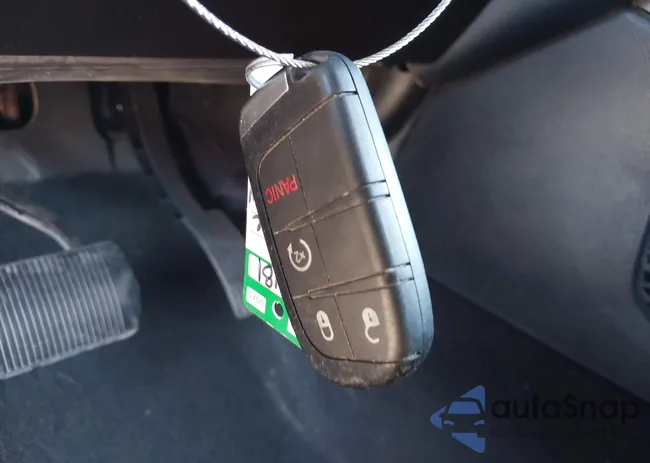 3C4PDCAB7HT676108: 38823943