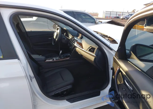 WBA3B5G59FNS19442: 38823262