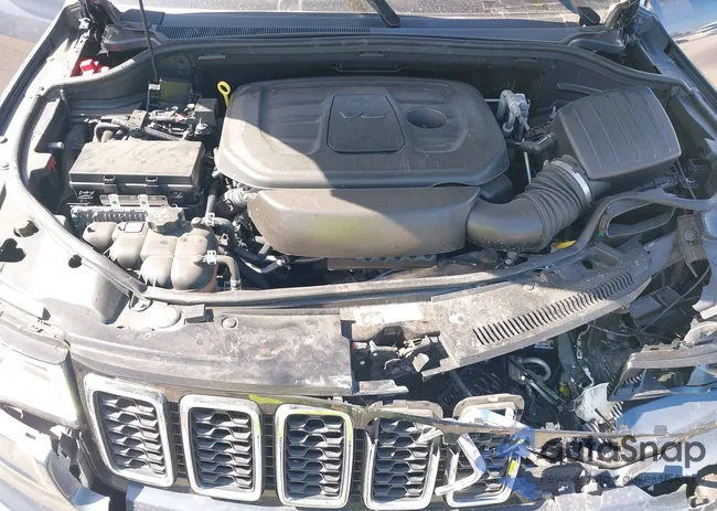 1C4RJFBG9KC704345: 38824702