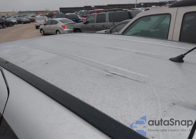 JM1CR29L690353190: 38827684