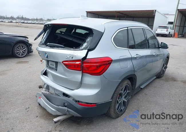 WBXHT3C39GP880864: 38832281