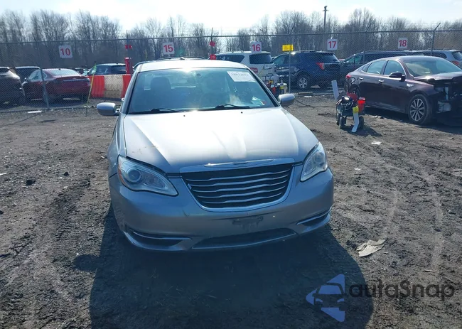 1C3CCBAB8DN734110: 38833651