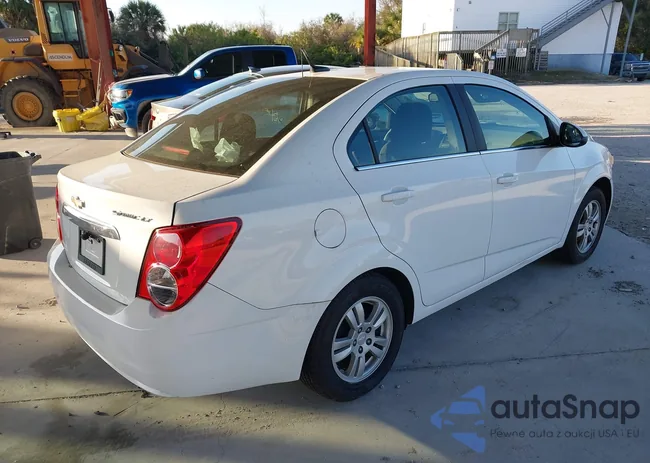 1G1JC5SH0E4159380: 38833045