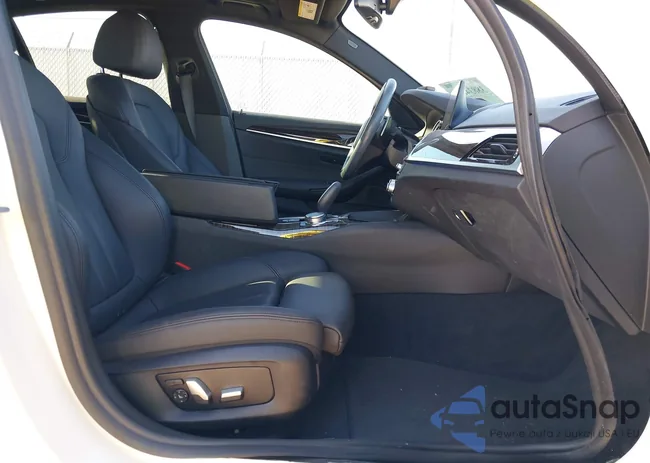 WBAJA9C53JB251532: 38834694