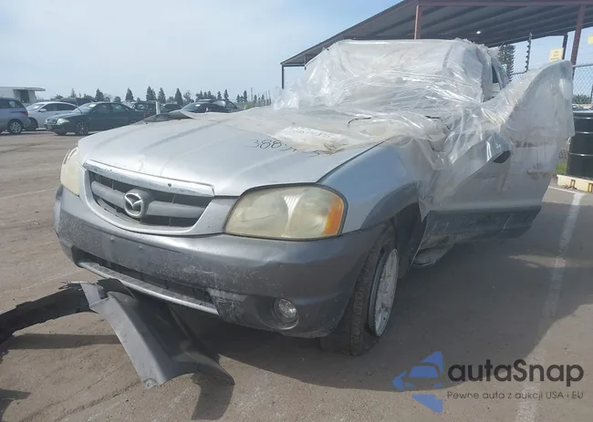 4F2YZ04113KM30592: 38839733