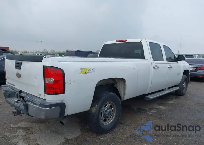 1GCHC23K58F142548: 38842667